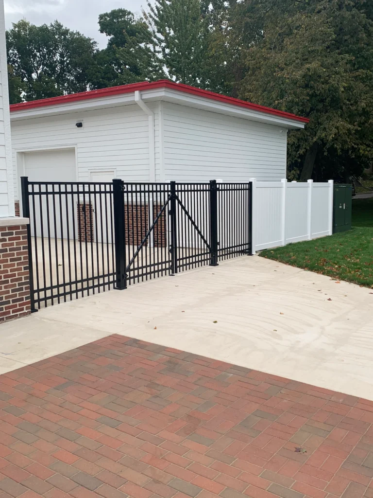 gate fencing
